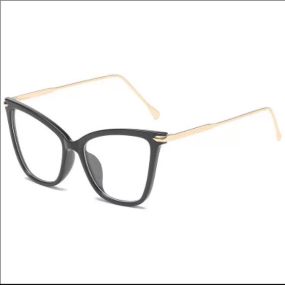 Fashionable glasses - Picture 7 of 8